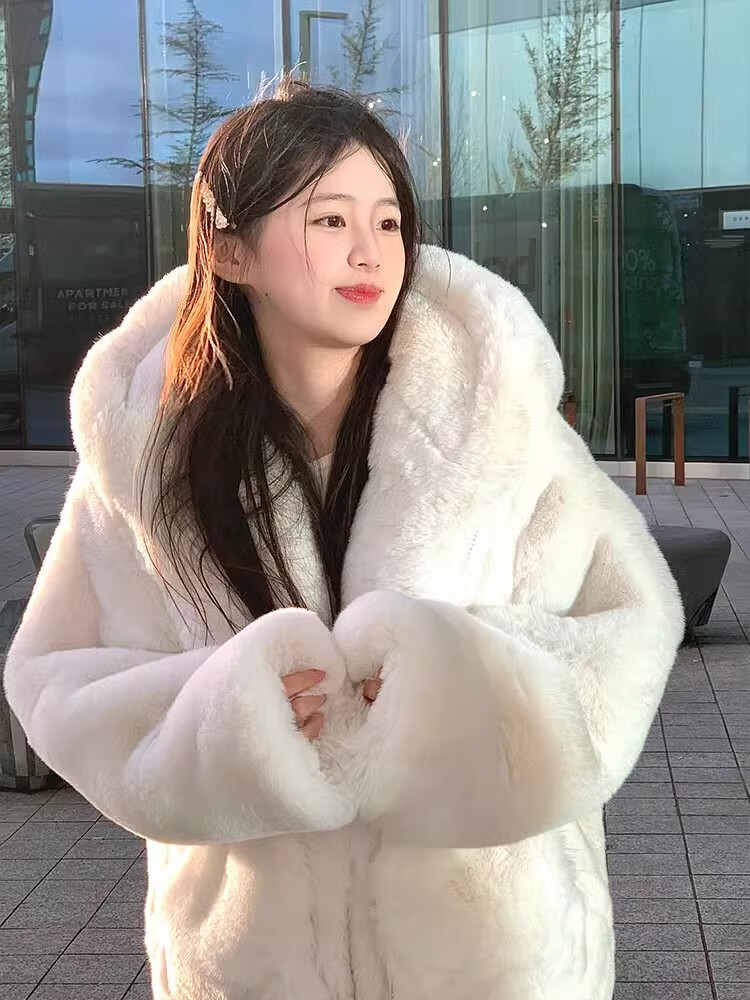 勤記獺兔毛皮草外套女2024冬新連帽雙面獺兔毛皮草外套羊羔毛中長款寬 米白色 S