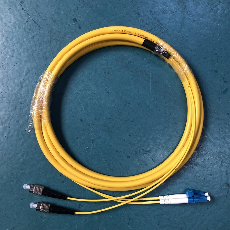 优普光电信级4/8/12多芯24芯束状尾纤sc头方头转lc-fc-st室内皮线