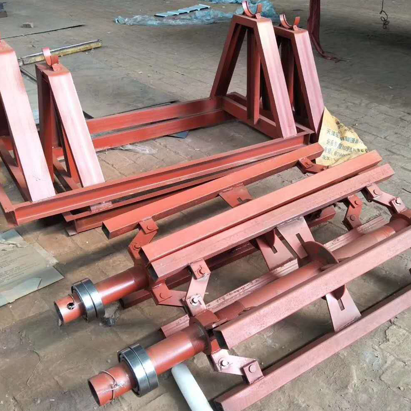 京盈铝卷上料架 彩钢卷上料架 涨紧支撑放料架 复合板上料支撑架 彩钢