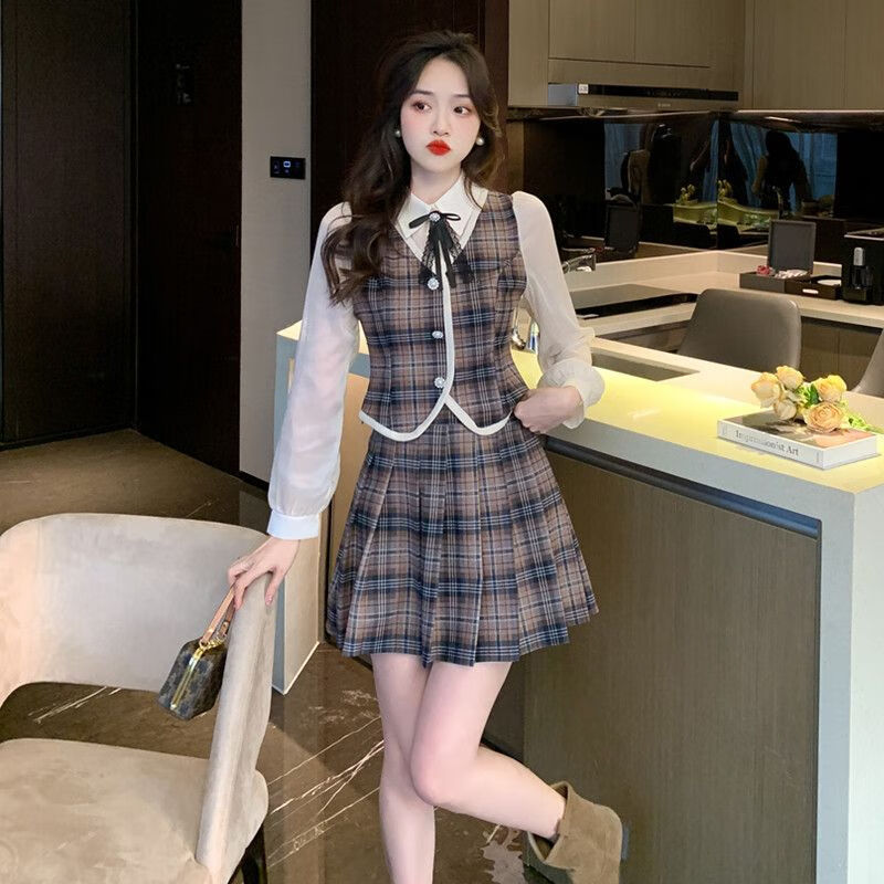 纽力巧无 初高中连衣裙长裙学生秋冬穿时尚学院风减龄两件套jk百褶裙