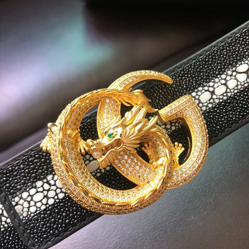 珍珠鱼皮扣眼腰带 金色控扣 105cm