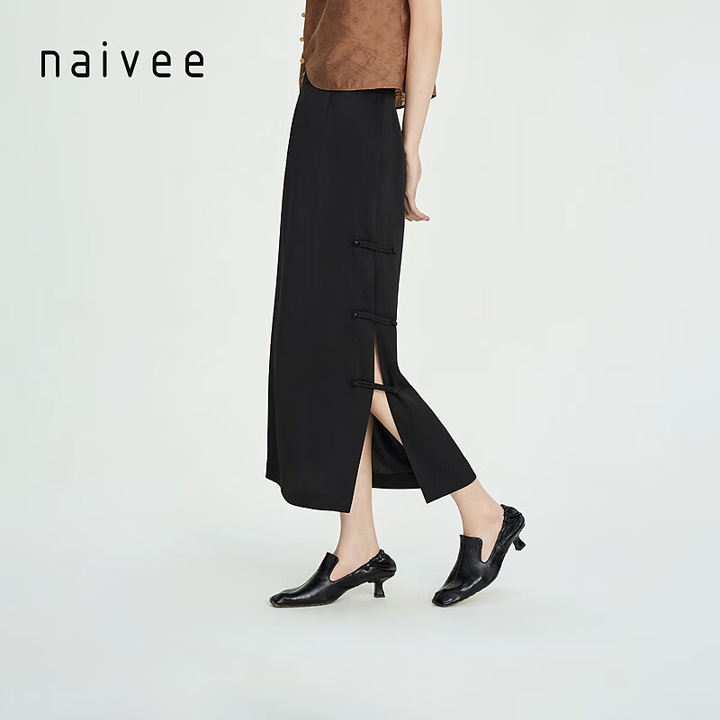 纳薇（naivee）商场同款24夏新款新中式开衩缎面直筒裙优雅国风半身裙 黑色 160/66A/M