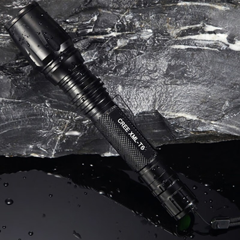 闪德斯伸缩变焦双节18650电池充电t6强光手电筒led远射王户外照明手