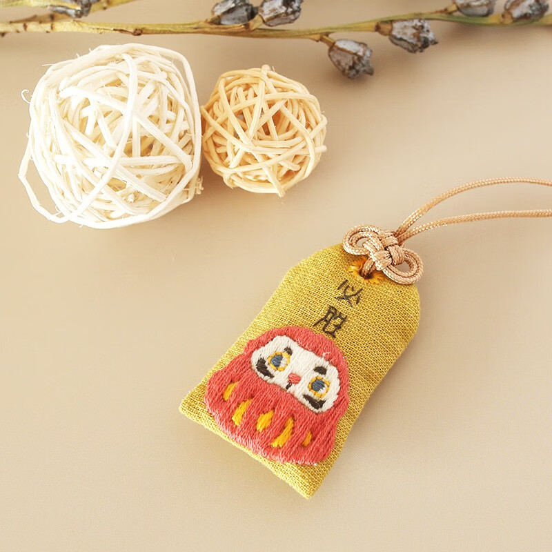 哈尼 平安符手工刺绣diy十字绣汽车挂件刺绣手工礼物送男友自绣平安福护身符diy车内装饰材料包 必胜达摩（含绣绷、保护套、许愿纸）