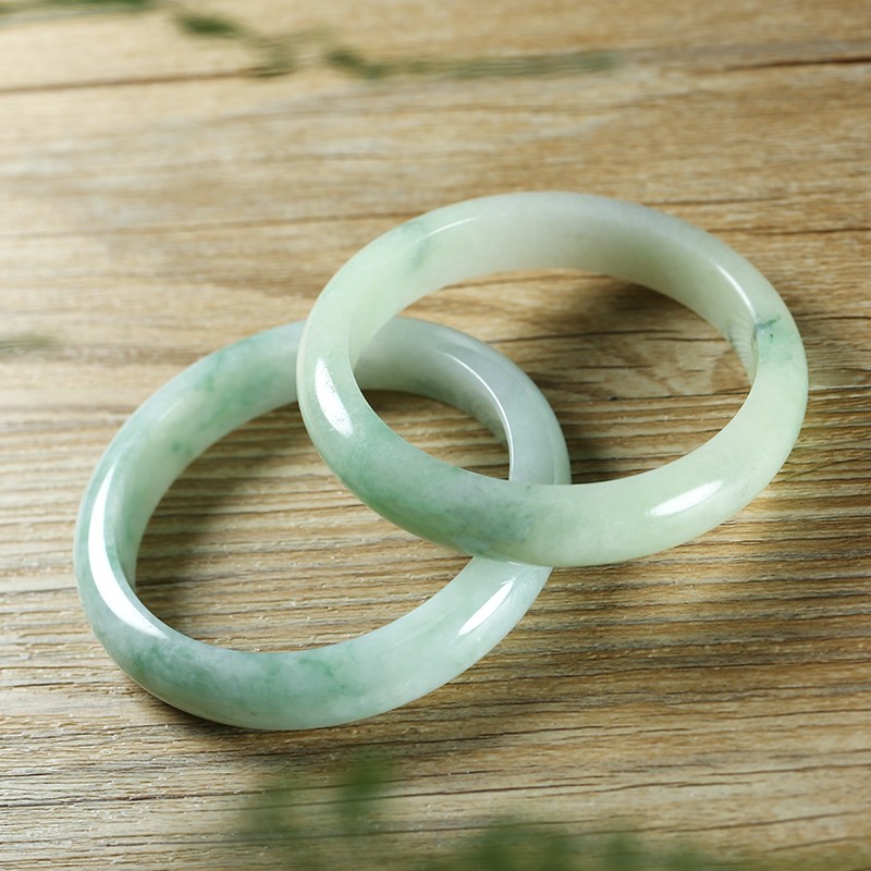 【新年礼物】印象眸 a货翡翠飘花手镯 多口径可选女款圆条玉镯子 附