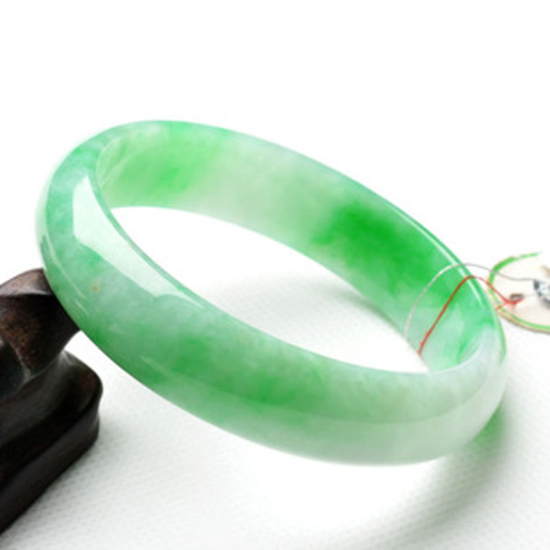 缅甸天然正品翡翠手镯冰种飘阳绿手镯水润通透玉镯翡翠镯子玉石 图片