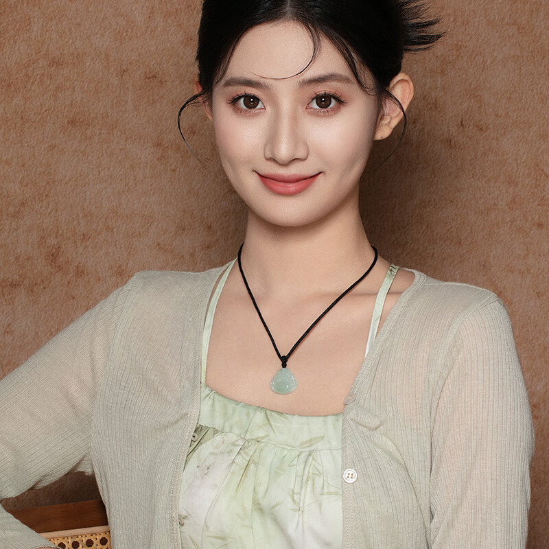 老凤祥笑脸佛公翡翠吊坠笑口常开弥勒佛玉坠送女友老婆中秋节生日礼物 翡翠佛吊坠+品牌礼盒礼袋+证书
