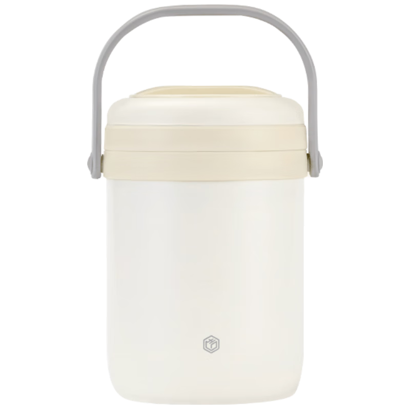 PLUS��Ա���������� ��� 3�� 2.2L ��ɫ