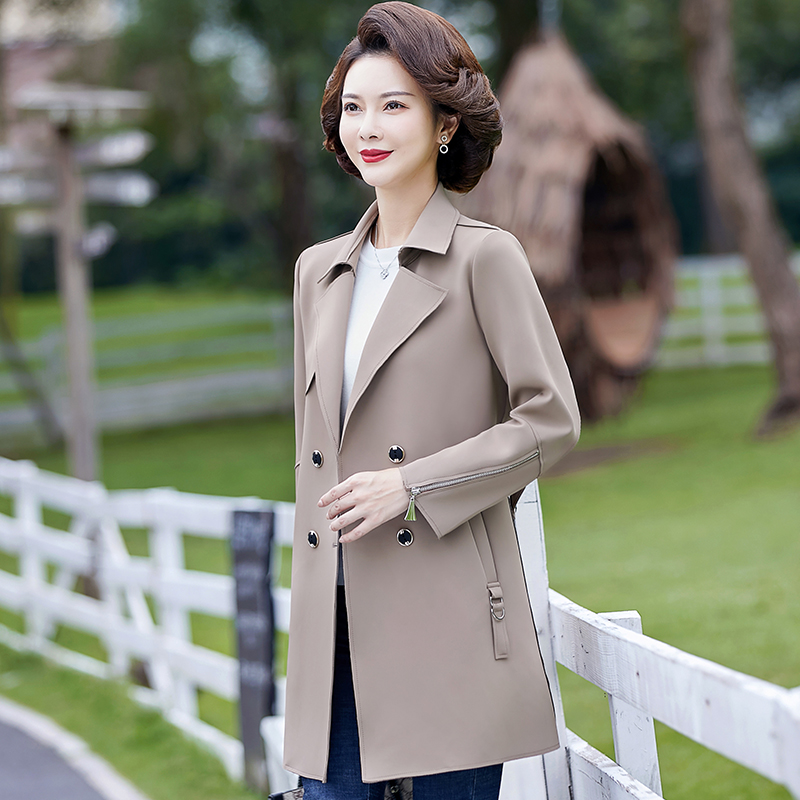 孜颜中年妈妈装春装风衣女中长款中老年女装外套洋气长袖衣服40-50岁