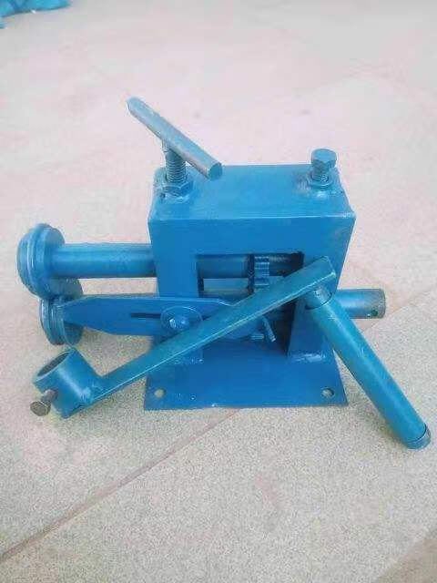 步凡定制手动压边机白铁皮保温咬口机铝皮压花机起线机不锈钢压筋机压