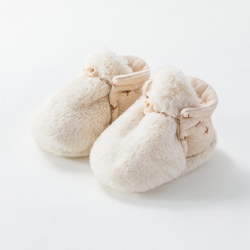 凯乐宝（kailebao） 婴儿袜子新生儿护脚套袜套春秋冬款毛毛婴儿棉鞋 米白