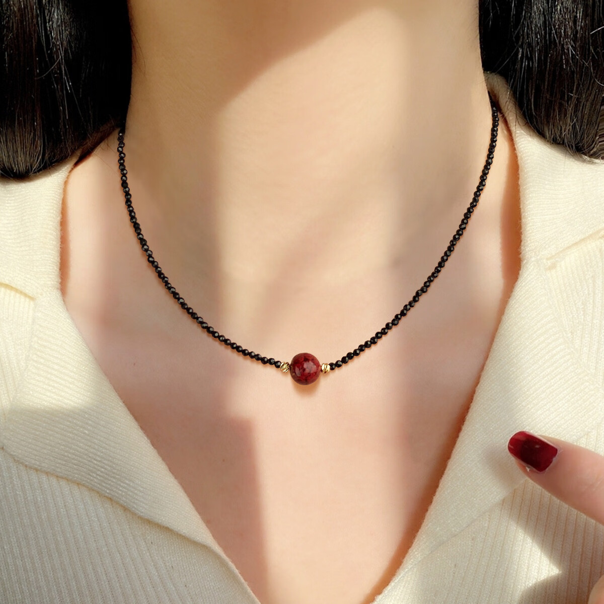 银千惠黑尖晶晶体砂项链女百搭高级设计感锁骨链生日礼物送女友 晨曦