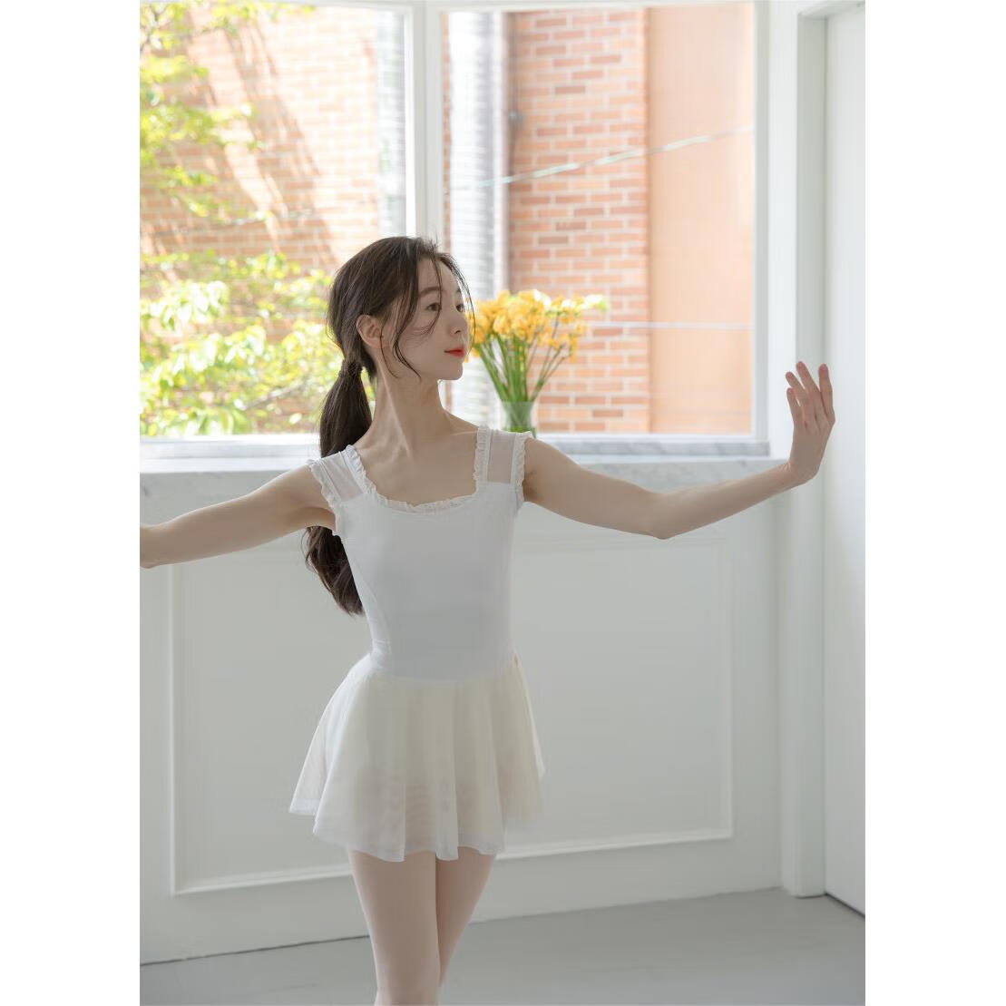 dbhlpgian芭蕾舞练功服中国舞舞蹈艺考形体基训连体服蕾丝带白色体操