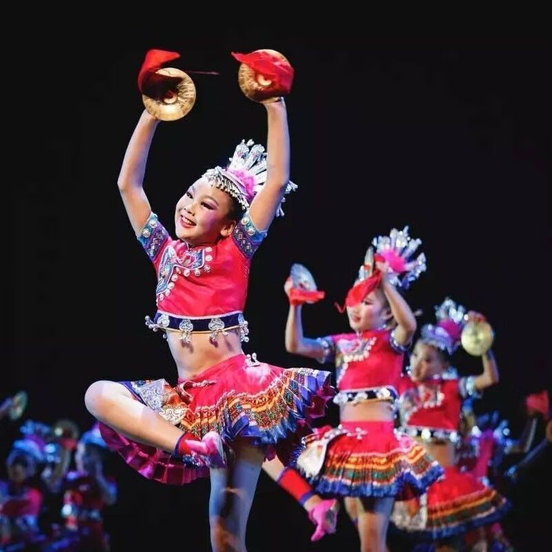 zhouyouyang童年叮叮当舞蹈服装幼儿苗族舞蹈演出服少数民族表演服