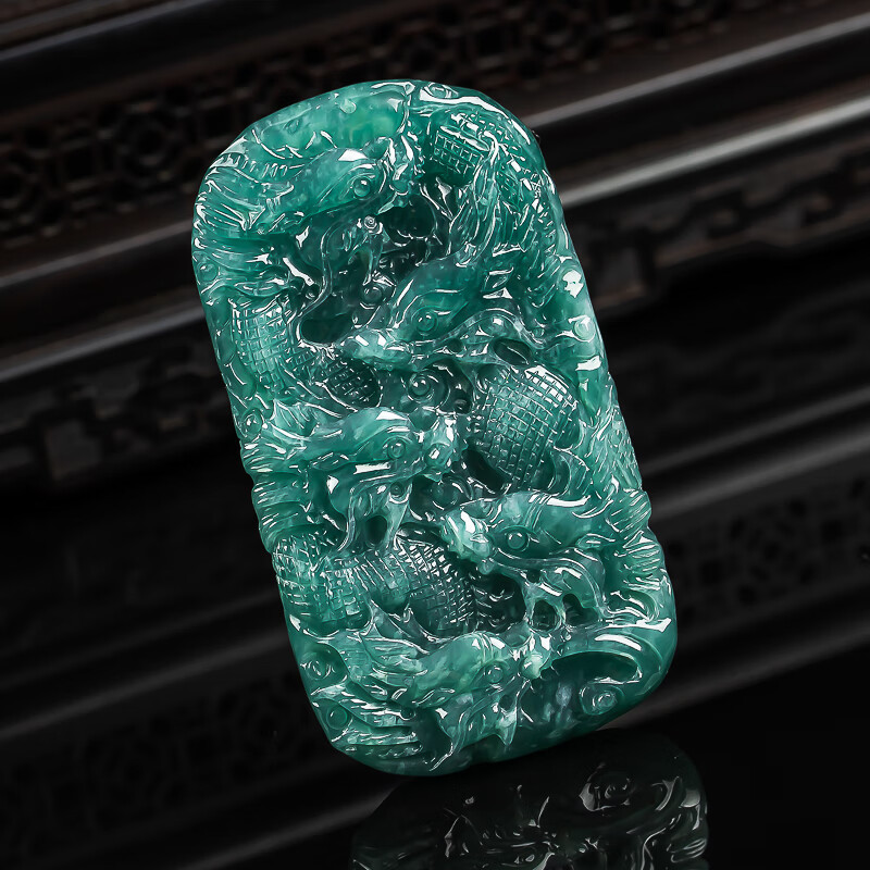 【珠宝严选】晟辉珠宝天然翡翠龙牌吊坠玉石霸气九龙挂件附鉴定证书