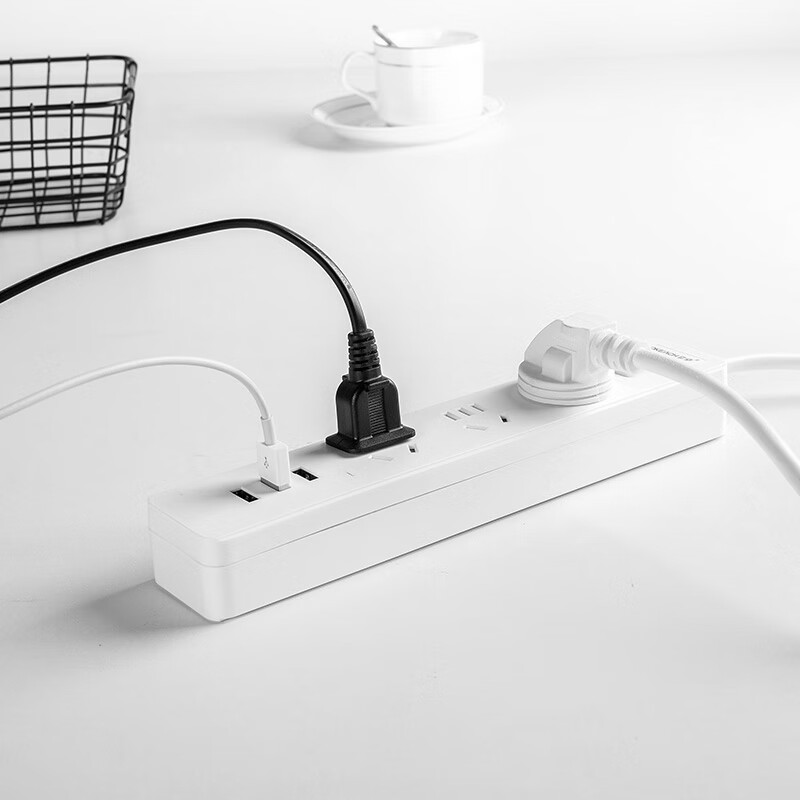 亿卓（OKEACH）USB插板 插座 插线板 插排 接线板 拖线板【3口USB拓展】全长1.8米YZ-T533U