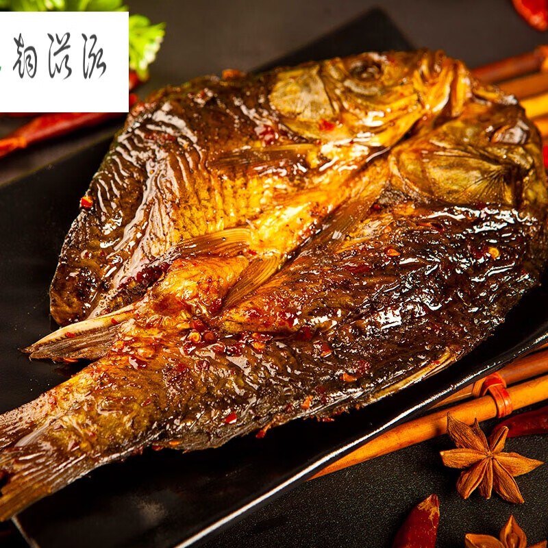 虎钢馋酱板鱼湖南特产手撕鲫鱼 正宗香辣变态辣酱辣鱼整条