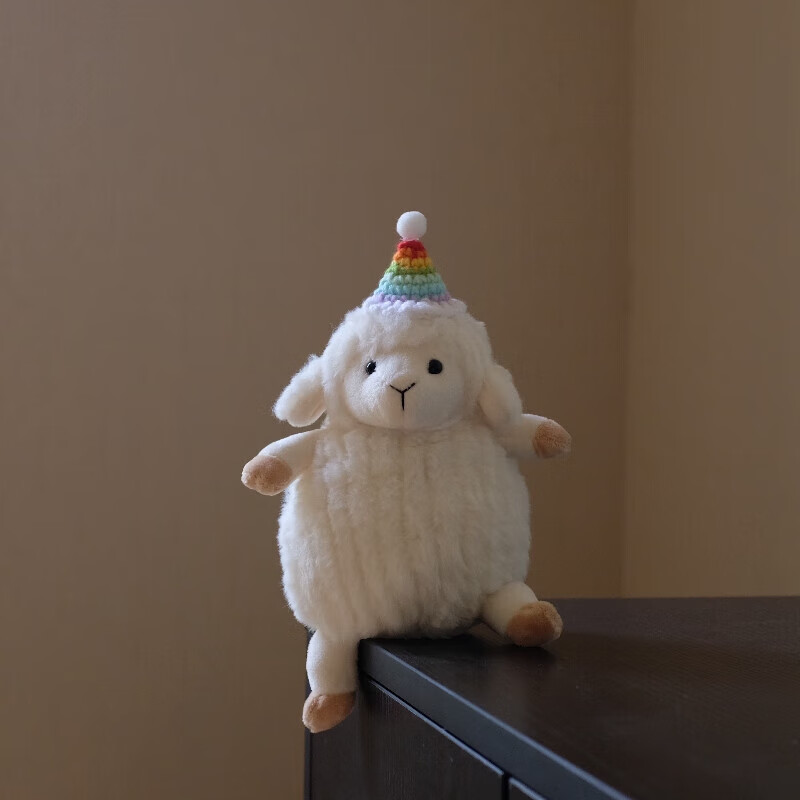 小不点绵羊毛绒玩具可爱cute迷你白羊公仔娃娃安抚玩偶 小不点戴彩帽