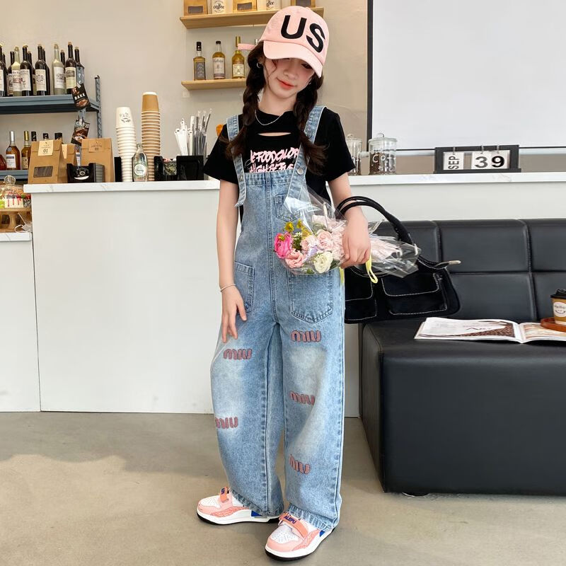 麦豆印女童夏装牛仔背带裤套装2024女宝宝中大童夏季洋气休闲宽松吊带