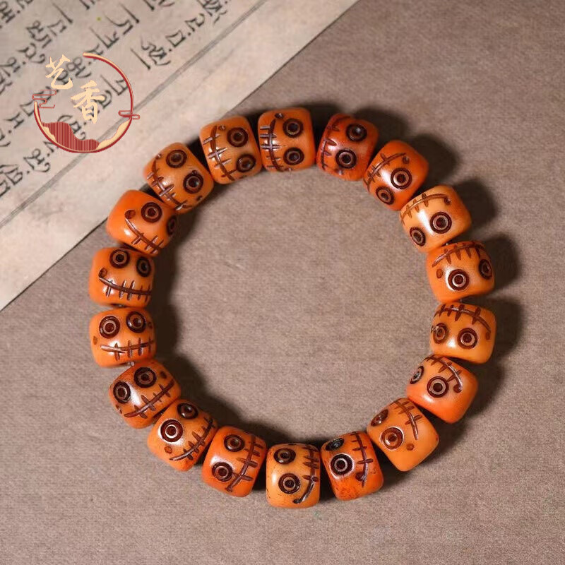 裴姣 藏传牦牛骨手串雕刻恶灵牛骨天珠尸陀林主阿呆文玩骨头骷髅头手