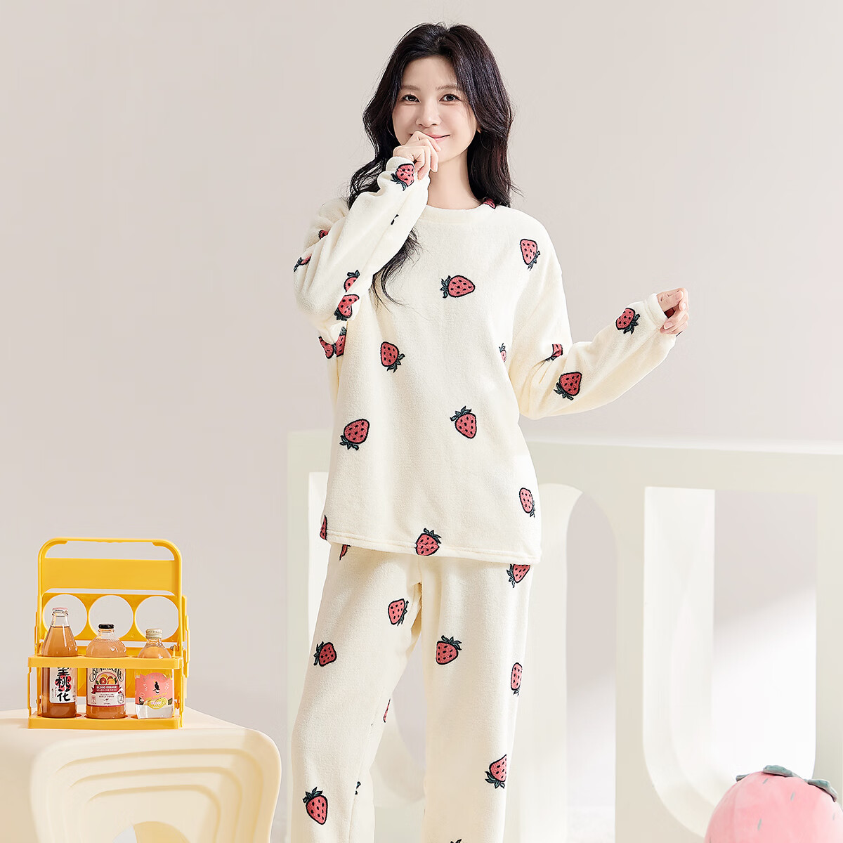 都市丽人女士睡衣女加绒冬季法兰绒加厚保暖圆领套头可外穿家居服套装女 【草莓法兰绒】杏色 L