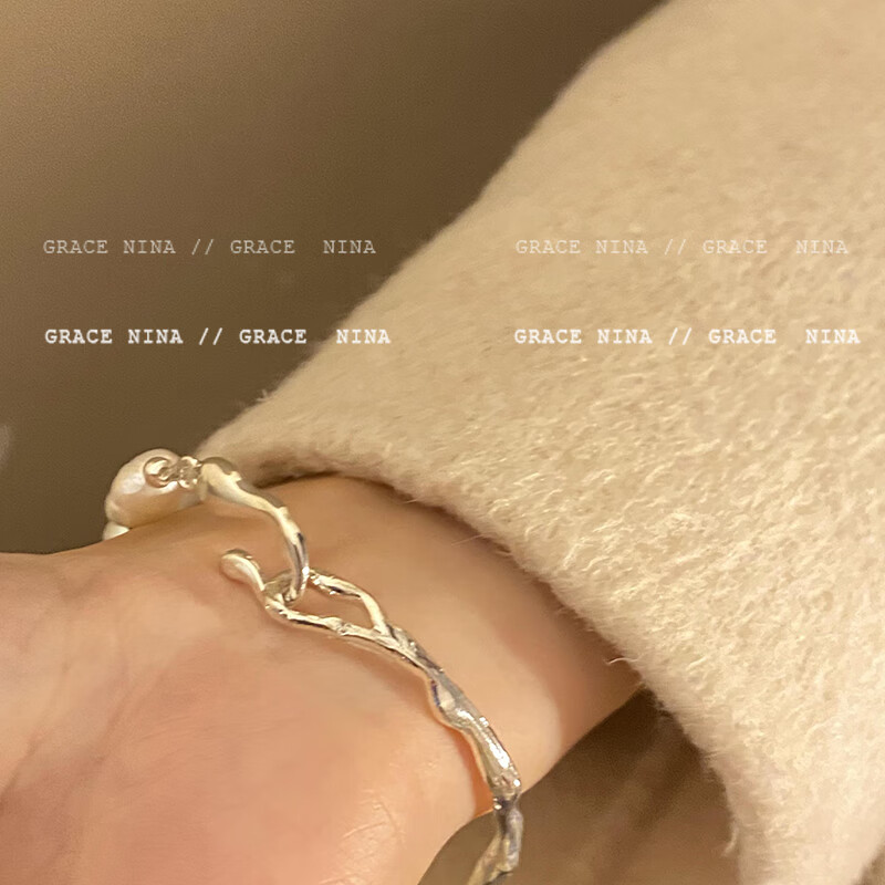 旬谨纪清冷风巴洛克珍珠手链女轻奢小众精致情侣手串2023年新款