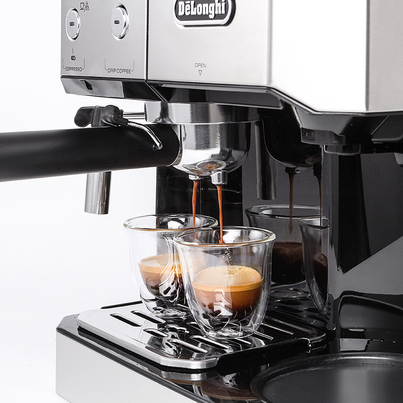 德龙咖啡机半自动咖啡机亲们，请问奶泡打得怎么样？