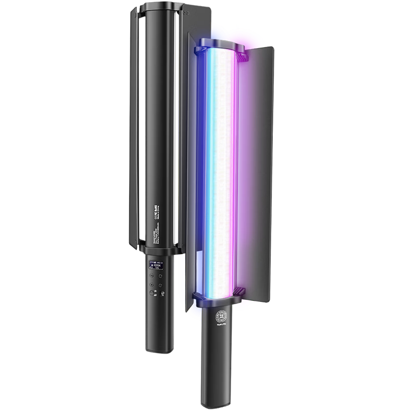 轻装时代RGB全彩led手持补光灯棒灯 可调色温美颜直播探店视频柔光灯户外拍照夜景人像常亮便携摄影打光灯 【专业高亮版】LC550棒灯+2.2米灯架（双灯）