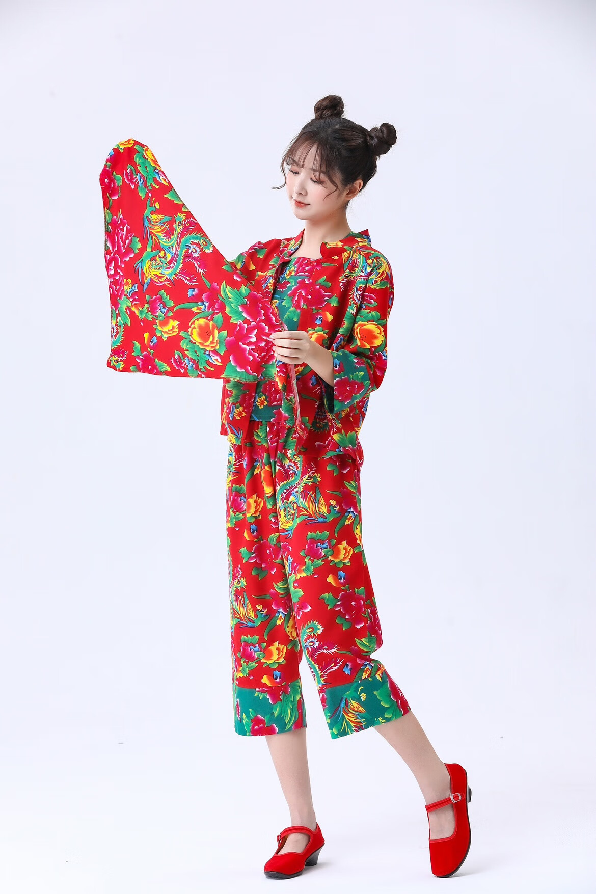 大花布衣服村姑女二人转演出服搞笑姐妹装 外套七分裤肚兜头巾头花 m