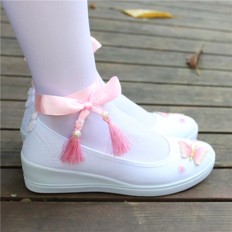 乐拓健春天初中少女生穿的波鞋古风汉服鞋子女搭配古装学生舞蹈白色