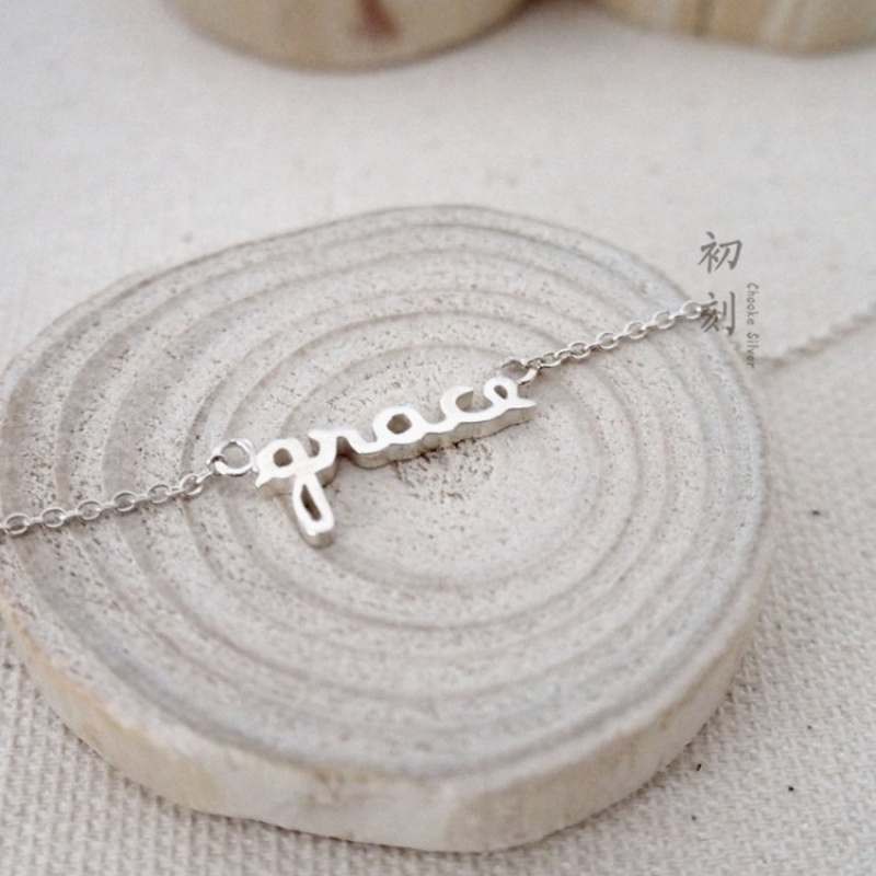定制字母925银迷你名字吊坠个性文字图案logo女生锁骨链闺蜜礼物 定制
