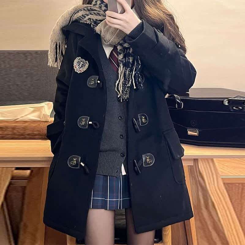 绅栩小个子西装外套女春秋时尚气质通勤花千猪 学院风牛角扣大衣外套 黑色呢大衣 加棉加厚 M 建议101到120斤高性价比高么？