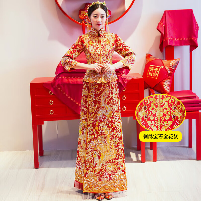中式婚礼图片新娘服装(中式婚礼图片新人)