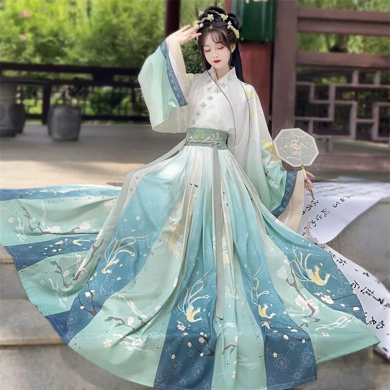 查汉服最低价格用什么软件|汉服价格走势图