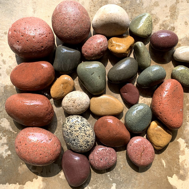 亿程天然鹅卵石石头铺路石子园艺布景石鱼缸雨花石鹅暖石铺地9定制 五