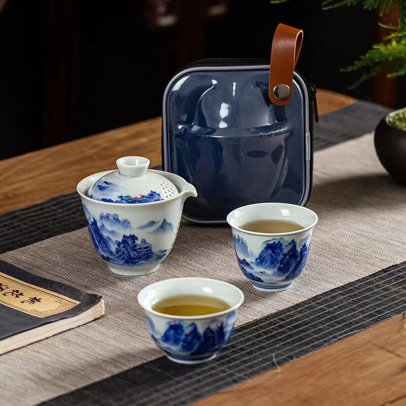 一米丫丫丫景德镇青花瓷旅行茶具套装户外一壶两杯喝茶便携式车载泡茶