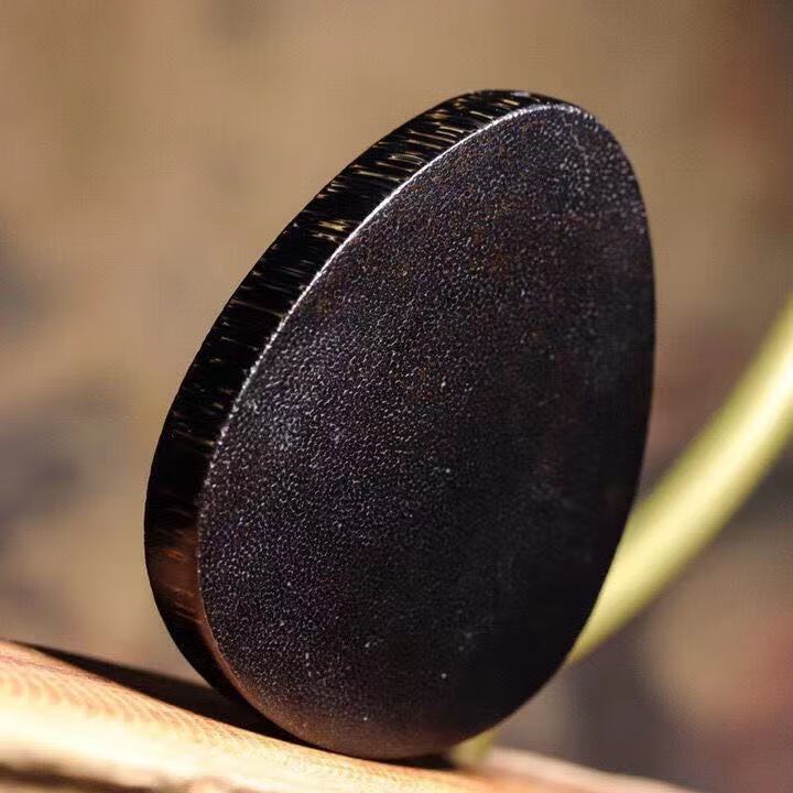 蓝翠缘 文玩古玩披毛犀角无事牌鱼子纹清晰可见 整料保留完整适合收藏