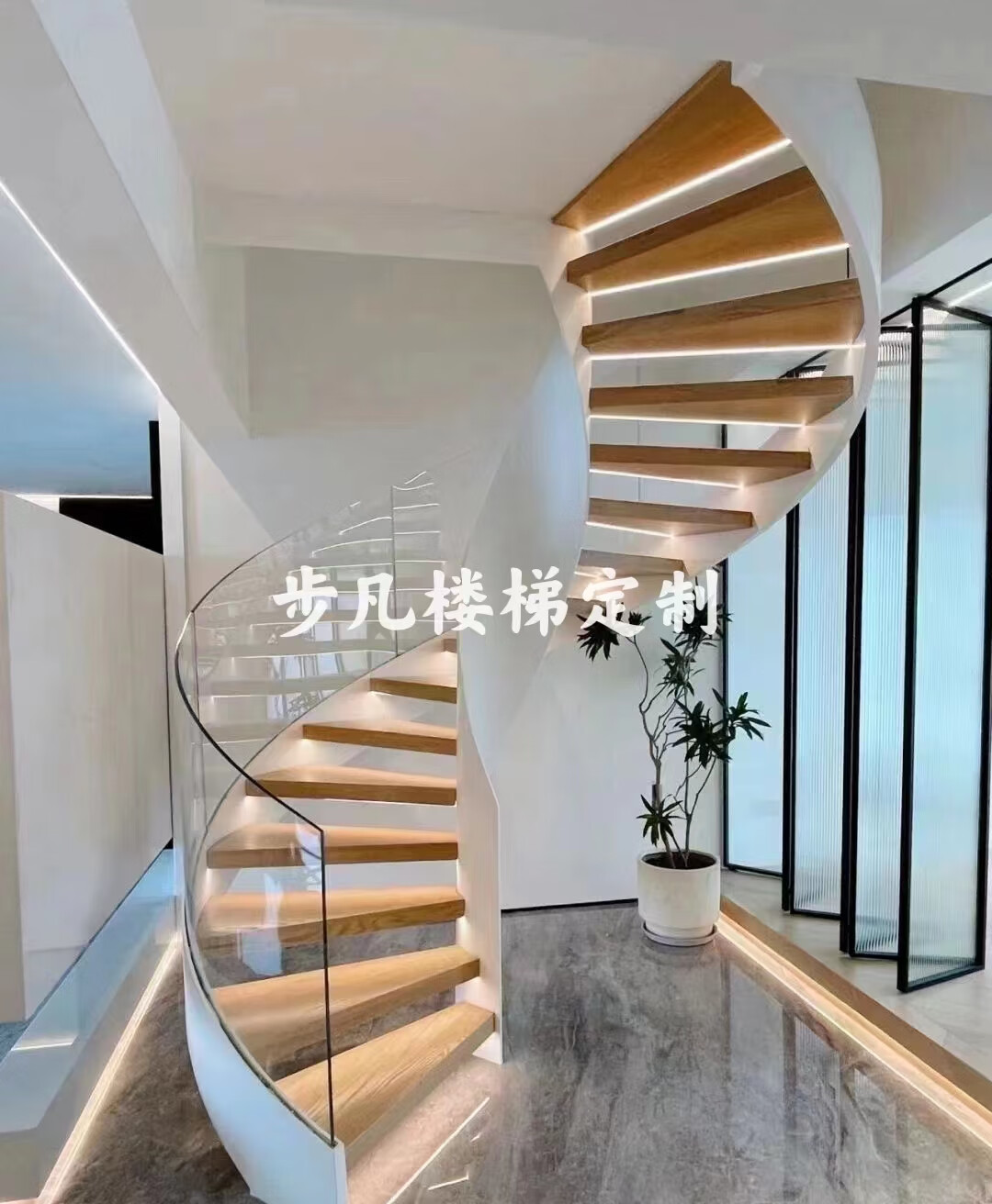 钢结构弧形旋转楼梯 轻奢玻璃钢木楼梯 定制室外消防楼梯 测量设计