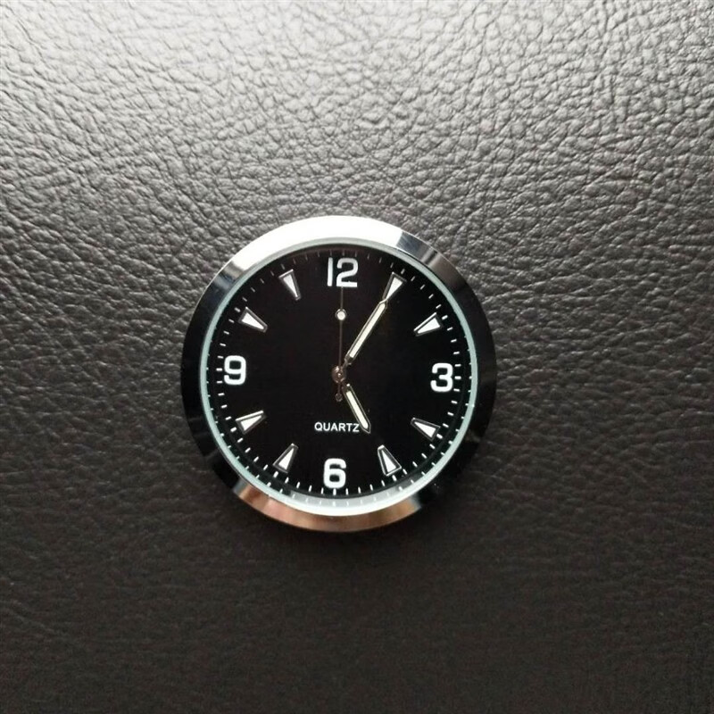 萌念妙普端车载时钟 时钟汽车小圆表高精度内饰石英表适用于装饰车的 通用款银-色