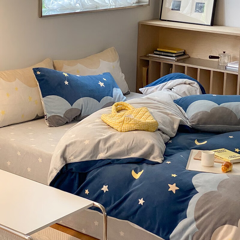 多喜爱家纺牛奶绒四件套 加厚保暖暖暖绒防静电秋冬套件绒床单被套 繁星入梦 1.2m 床单款 三件套被套152*218cm