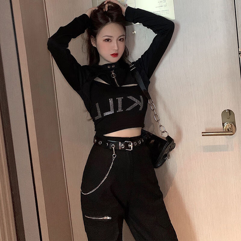 vjze搭配马丁靴的工装裤女秋冬款酷风格装黑暗系蹦迪上衣服套装潮酷孩