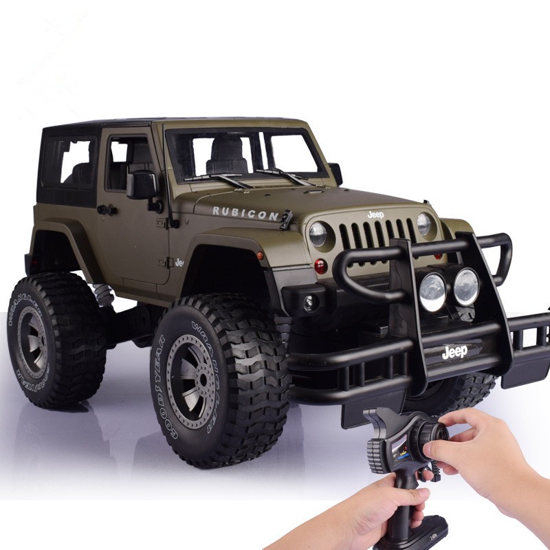 双鹰 超大号1:8比例可充电无线遥控四驱车吉普车越野车jeep牧马人模型