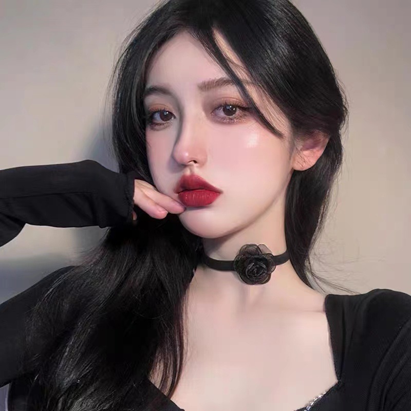 蕾丝玫瑰花朵颈环高级感锁骨项圈女拍照气质脖铃项链 黑色蕾丝花朵