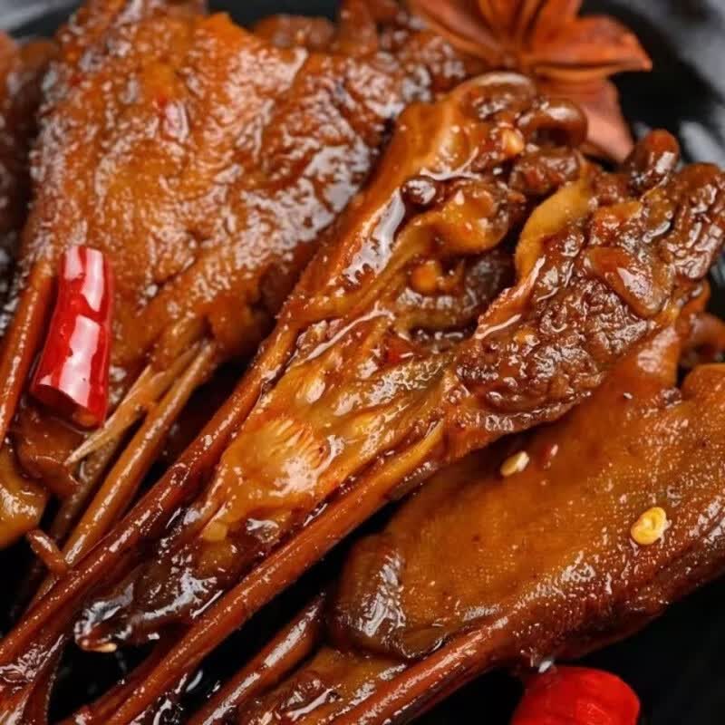 虎钢馋广式烧腊鸭下巴新鲜零食下饭菜熟食卤味鲜半成品鸭头微辣鸭带
