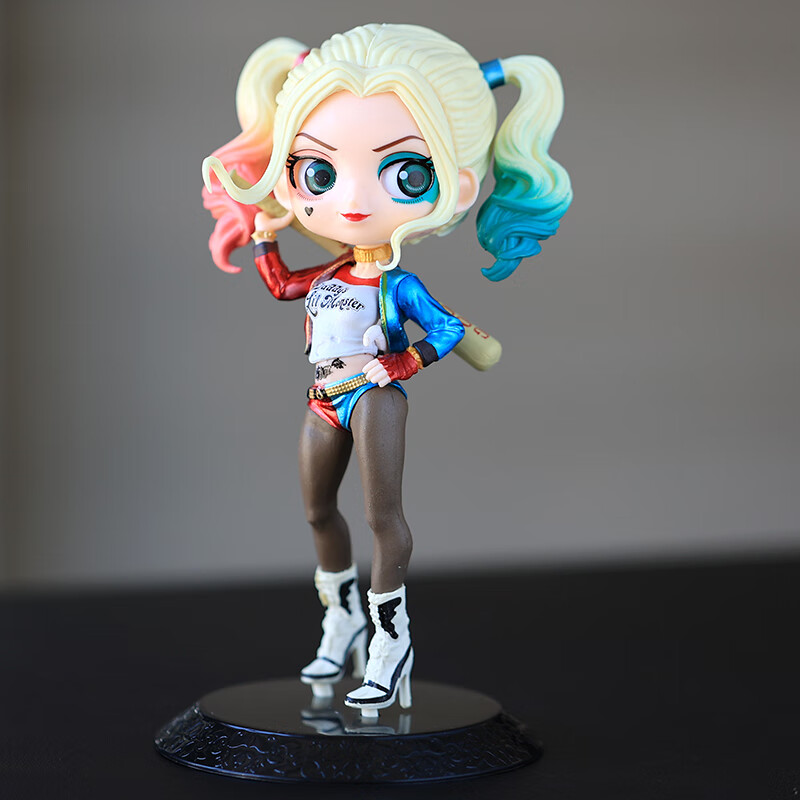 disneyx特遣队 自杀小队qposket 小丑男小丑女哈莉奎茵模型摆件人偶