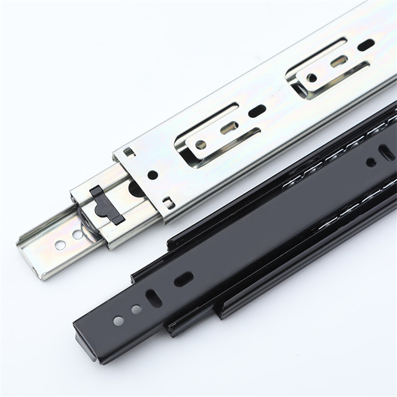 英泰格瑞获得滑轨式挂壁轿车充电桩专利