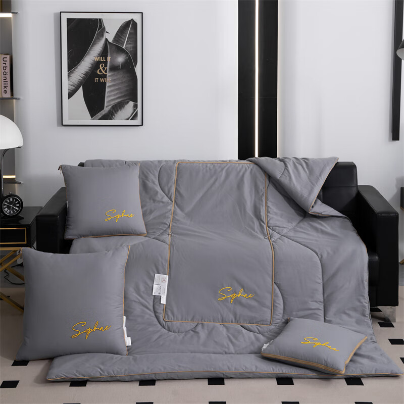 恒源祥 抱枕被子 A类空调抱枕被简约多功能宿舍午睡可水洗靠垫抱枕 时尚-浅灰【全棉抗菌】 中号42*42cm展开120*160cm