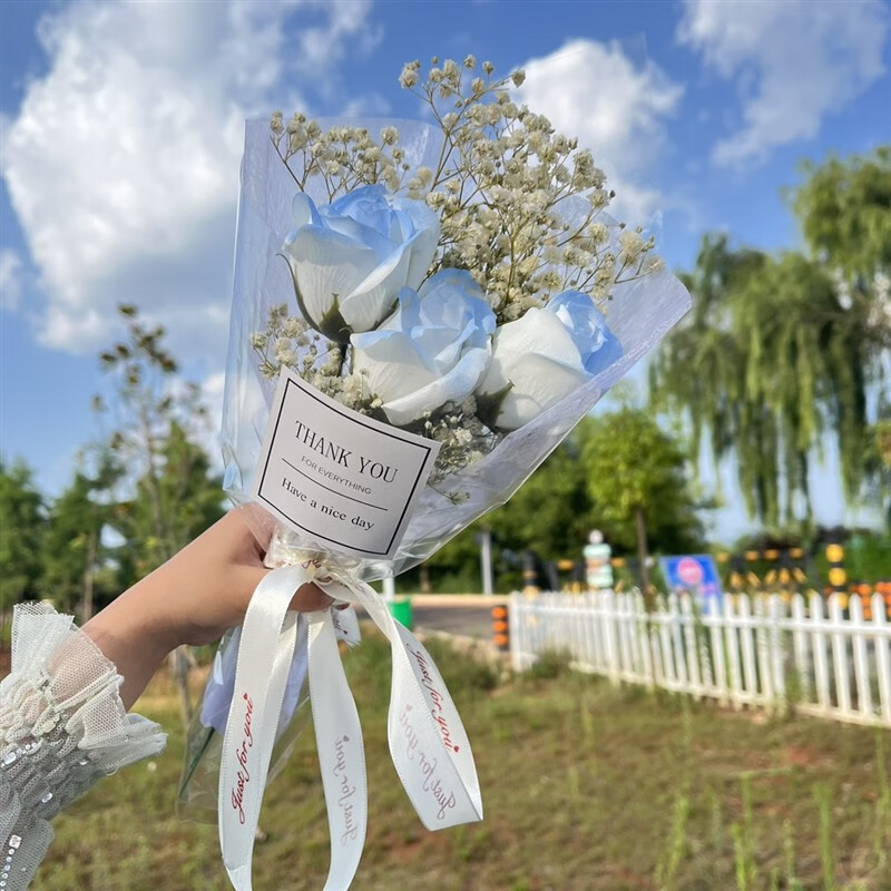花语奇萌成品碎冰蓝玫瑰花束黑骑士送男友情人节礼物仿真香皂花永生干