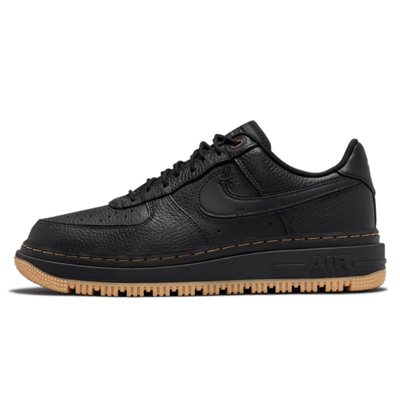 ���ڲ������Ϳ�NIKE�пվ�һ��AF1 �˶�ЬDB4109-001��44.5