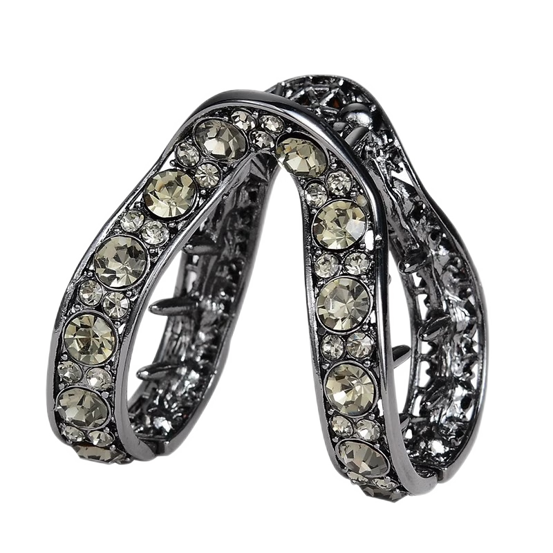 ���ڲ�������ŷץ��С�ŷ����ٰ������̷������ڸ���β�й̶���������ͷ�η����� ǹ��